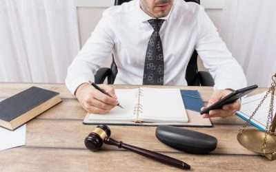 Necesitas un Abogado de Derecho Mercantil en Colombia?
